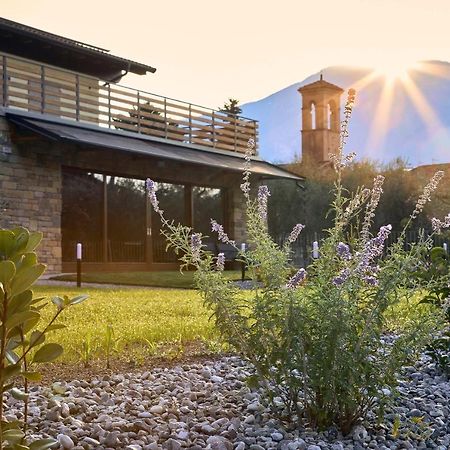 Agriturismo De Bas Riva del Garda Luaran gambar