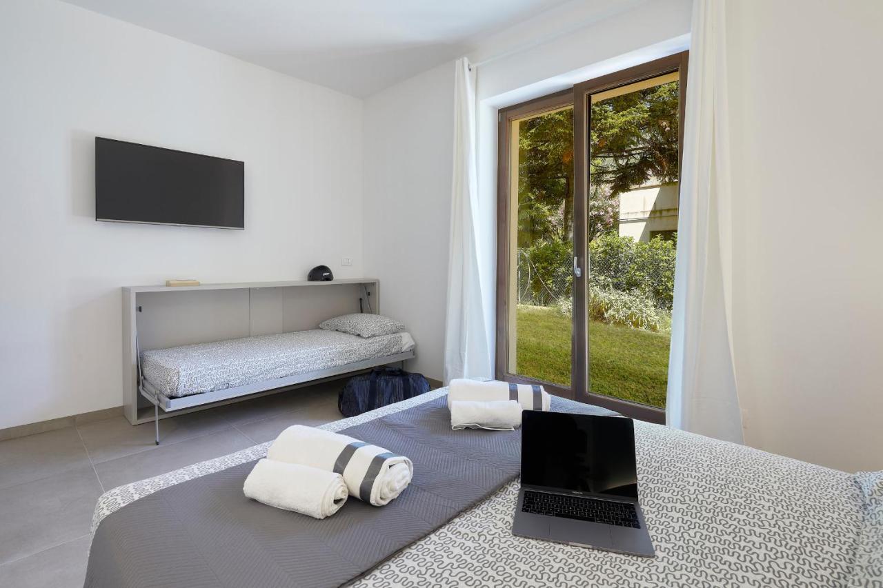 Agriturismo De Bas Riva del Garda Luaran gambar